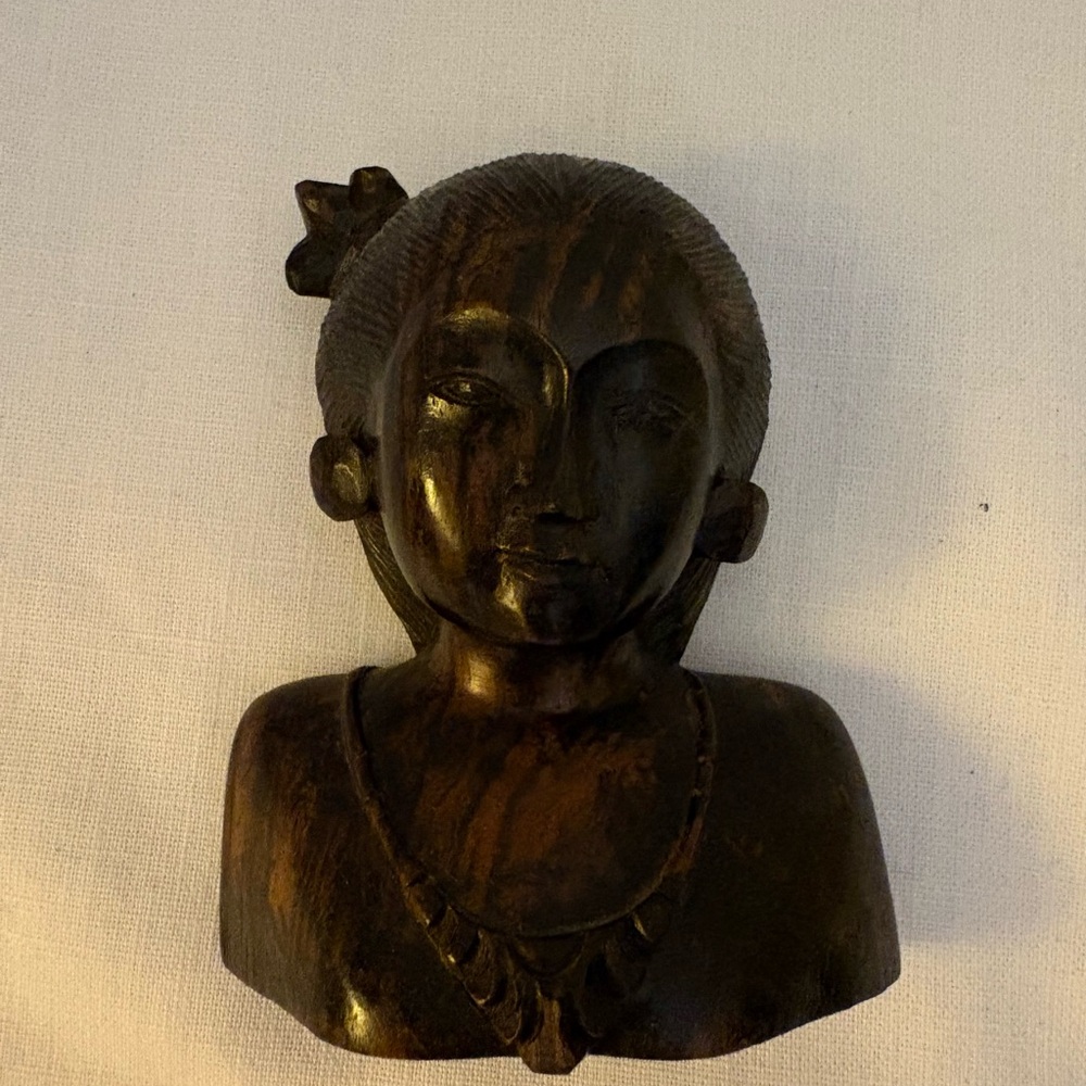 Vintage Wood Hand Carved Balinese Bust of Woman wearing necklace
